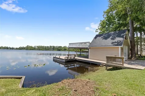 240 W 7th Street Chuluota FL 32766