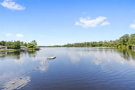 240 W 7th Street Chuluota FL 32766