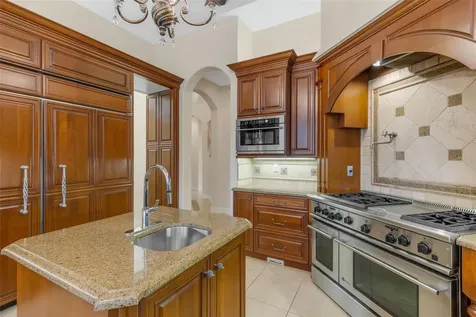 7004 Portmarnock Place Bradenton FL 34202
