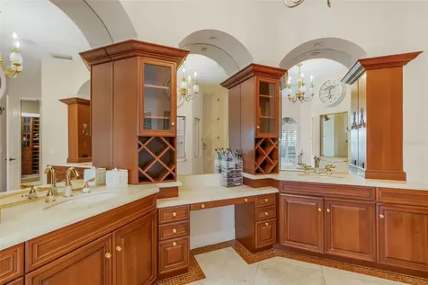 7004 Portmarnock Place Bradenton FL 34202
