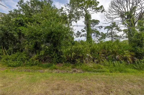 De Leon Drive North Port FL 34287