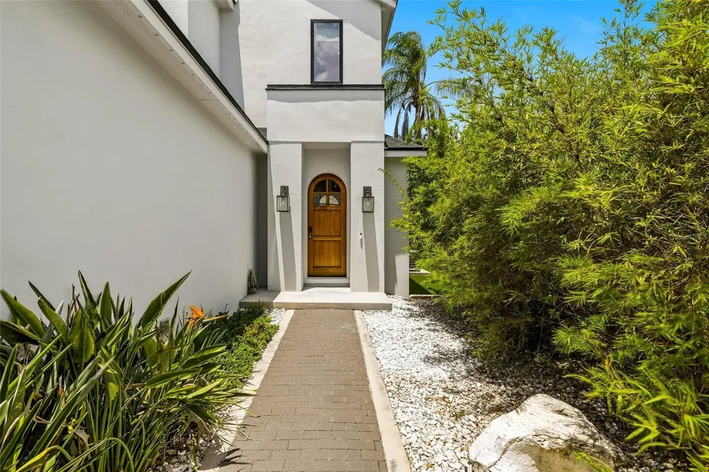 723 Symonds Avenue Winter Park FL 32789
