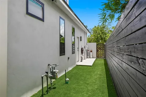 723 Symonds Avenue Winter Park FL 32789