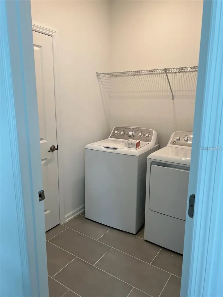 2377 Volunteer Avenue Kissimmee FL 34744