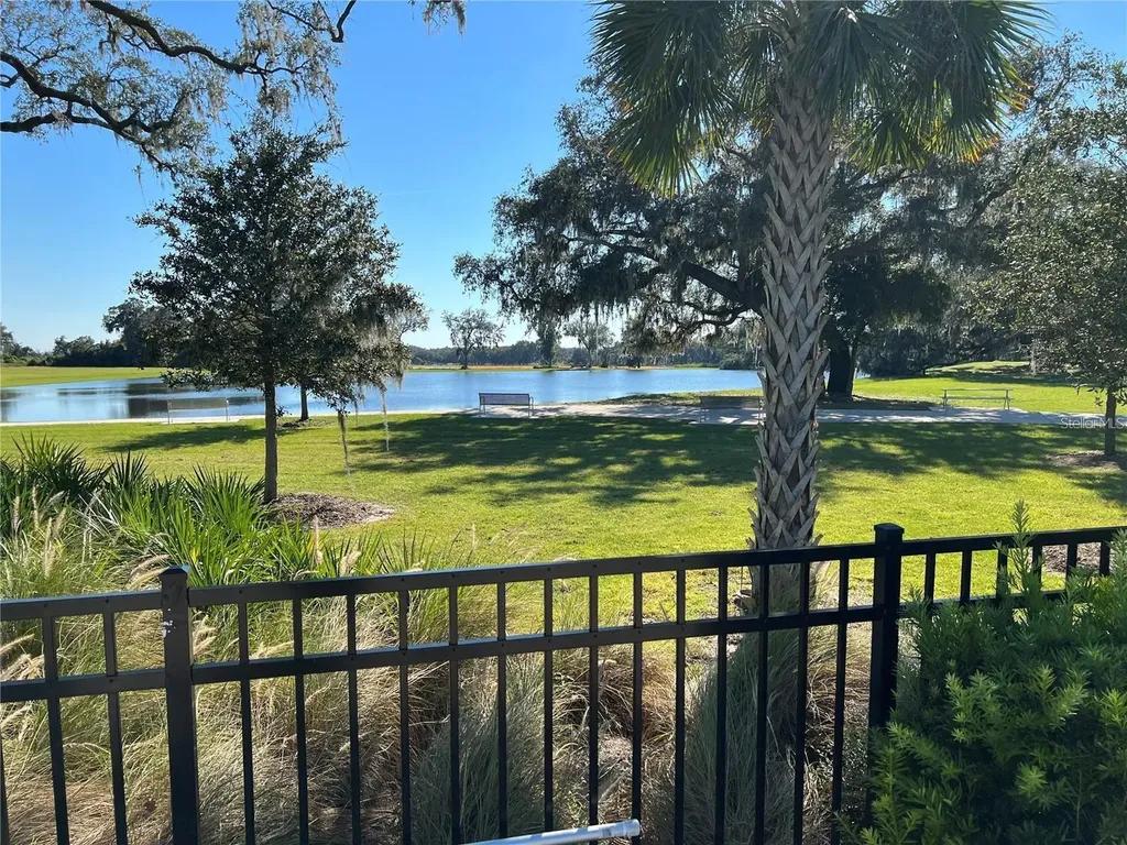 2377 Volunteer Avenue Kissimmee FL 34744