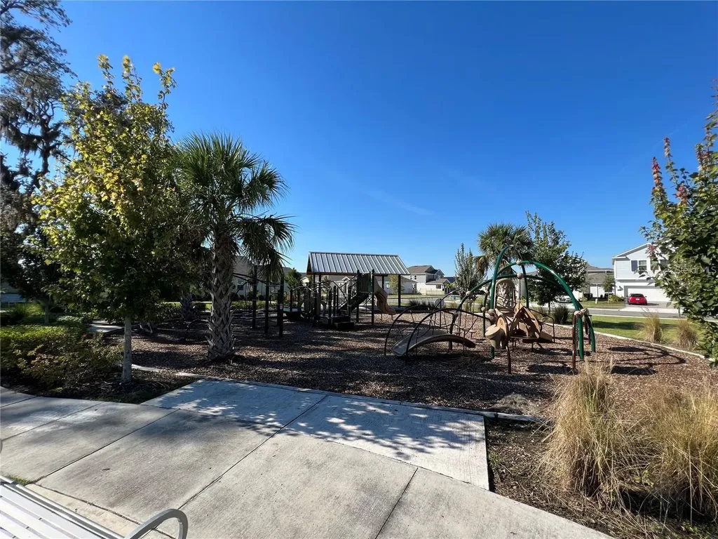 2377 Volunteer Avenue Kissimmee FL 34744