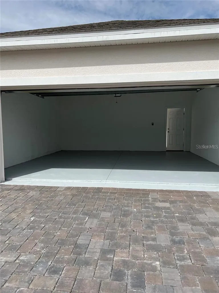 2377 Volunteer Avenue Kissimmee FL 34744