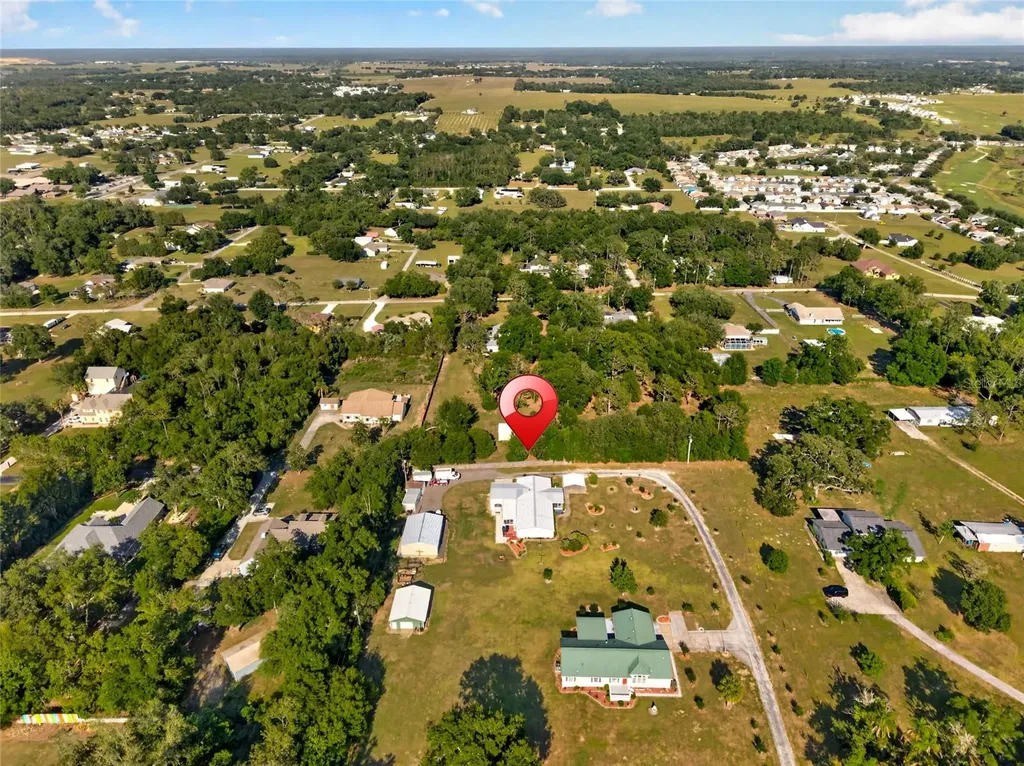 9706 Us Highway 301 Dade City FL 33525