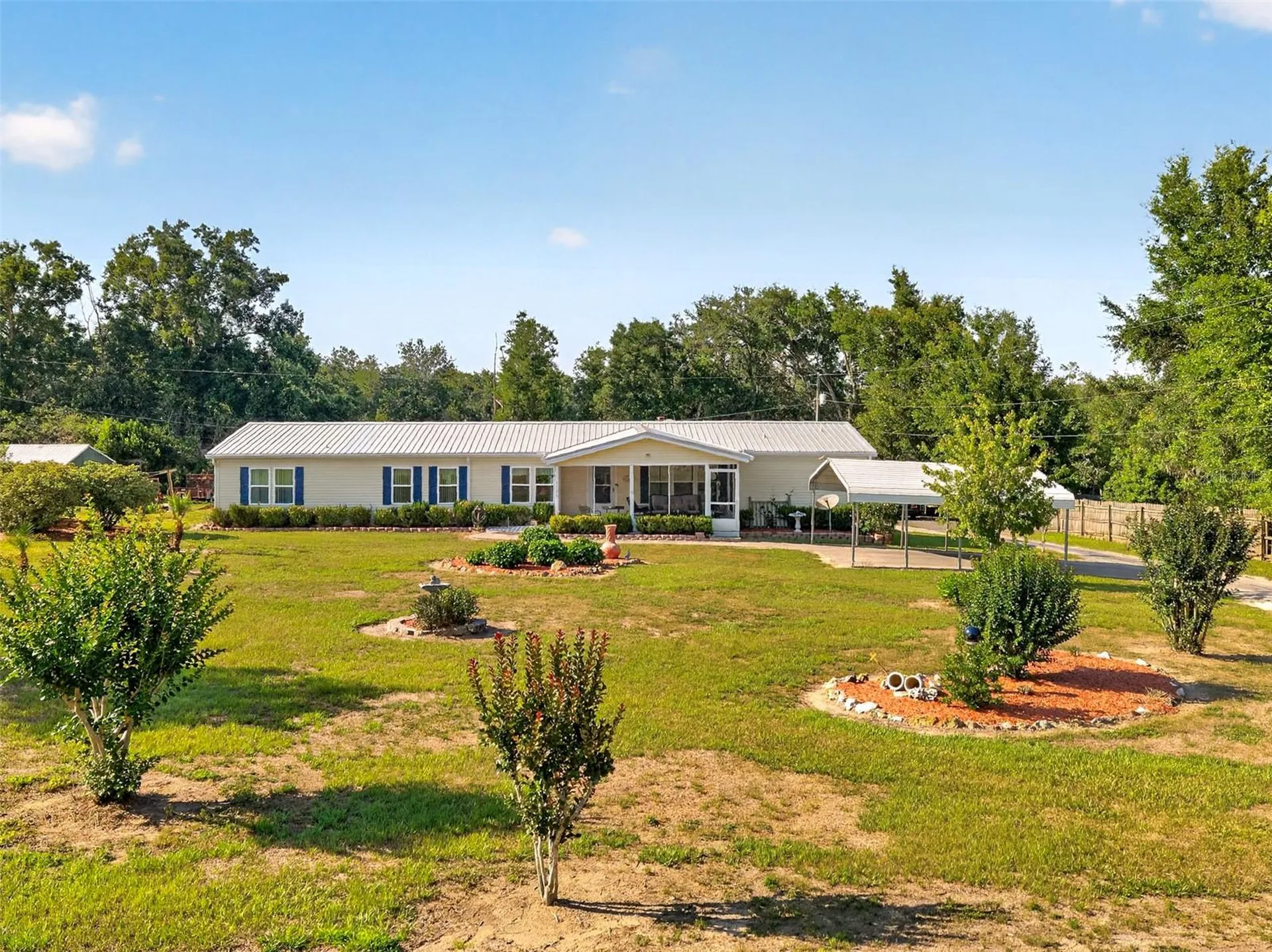 9706 Us Highway 301 Dade City FL 33525