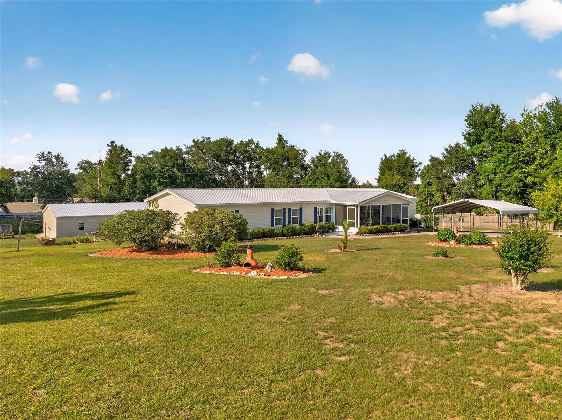 9706 Us Highway 301 Dade City FL 33525