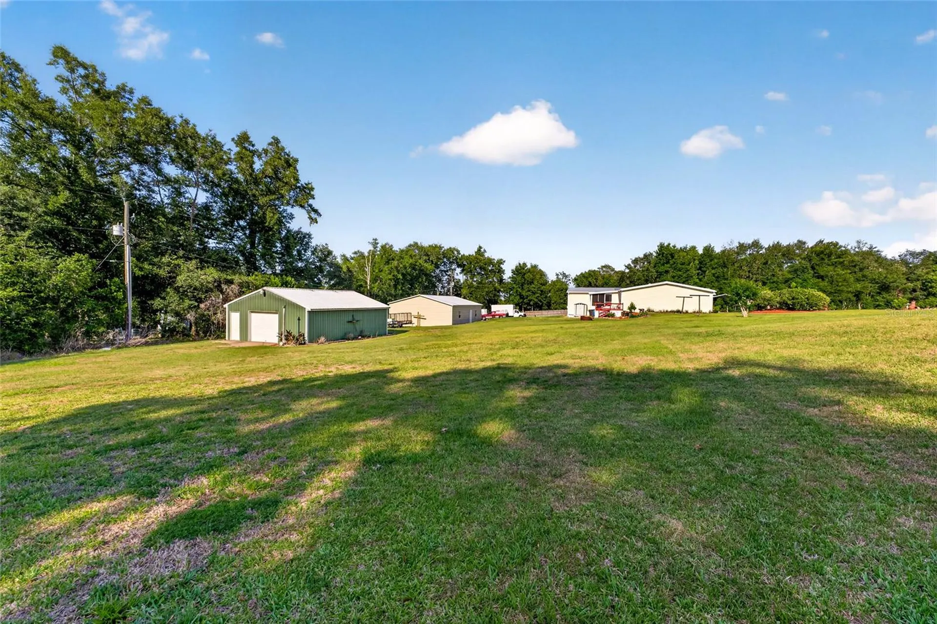 9706 Us Highway 301 Dade City FL 33525