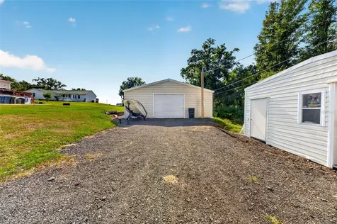 9706 Us Highway 301 Dade City FL 33525
