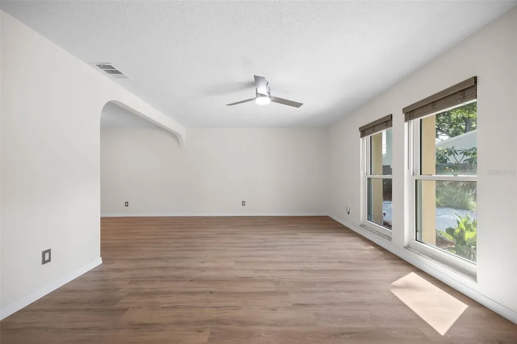 12481 Regency Avenue Seminole FL 33772