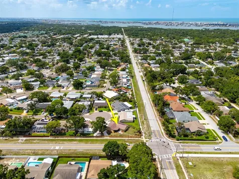 12481 Regency Avenue Seminole FL 33772