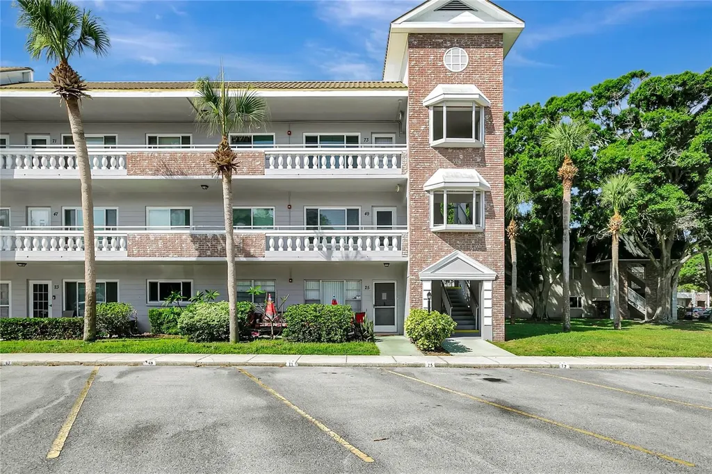 2461 Rhodesian Drive Clearwater FL 33763