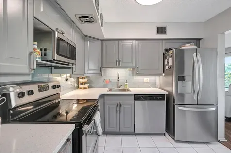 2461 Rhodesian Drive Clearwater FL 33763
