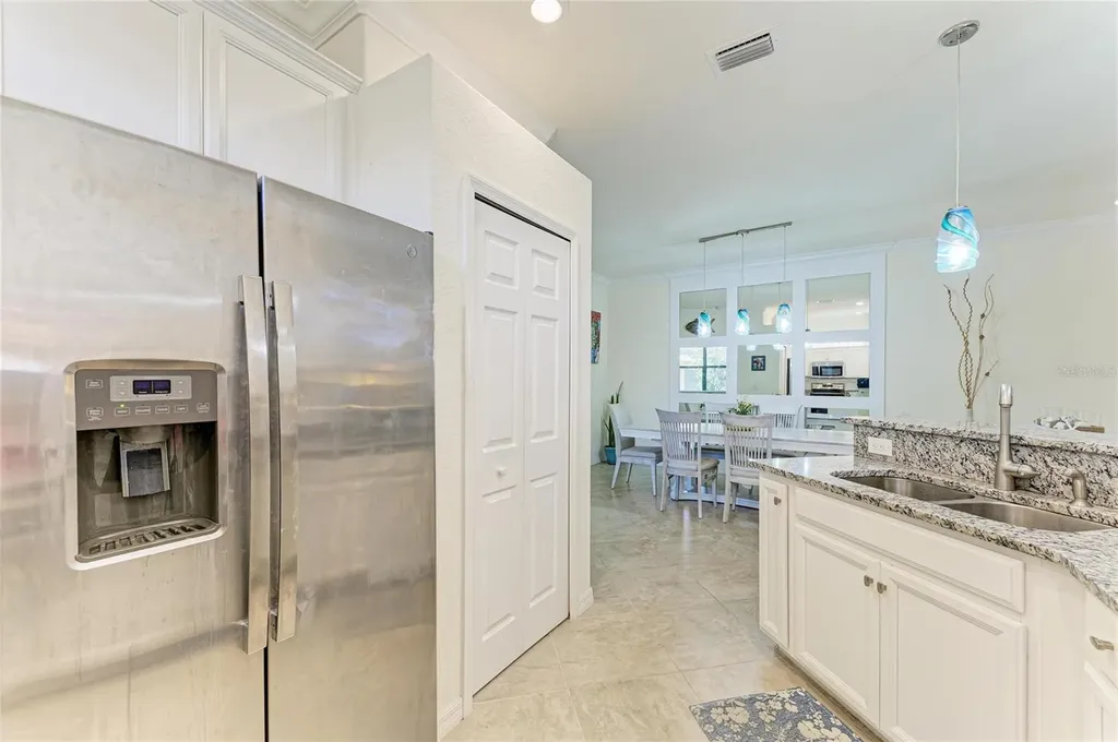 12265 Amica Loop Venice FL 34293