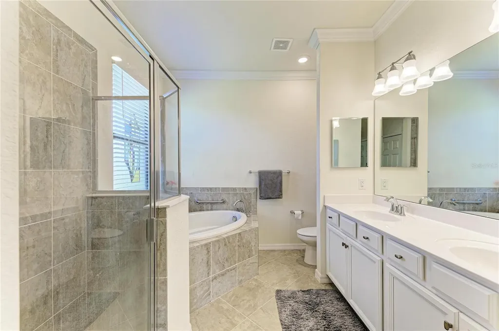 12265 Amica Loop Venice FL 34293