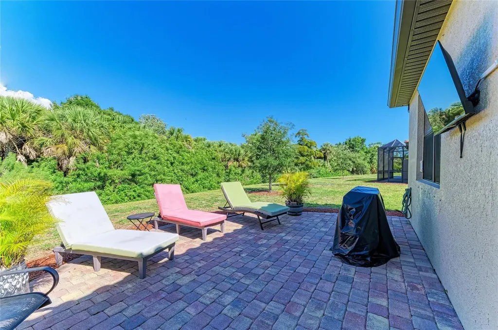 12265 Amica Loop Venice FL 34293