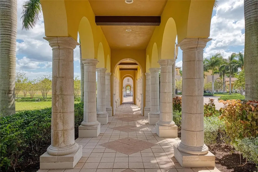 12265 Amica Loop Venice FL 34293