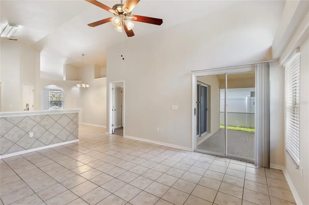 6912 Jamestown Manor Drive Riverview FL 33578