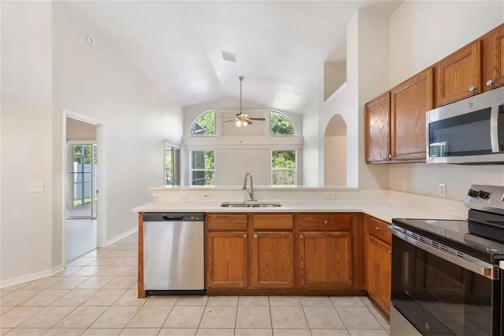 6912 Jamestown Manor Drive Riverview FL 33578