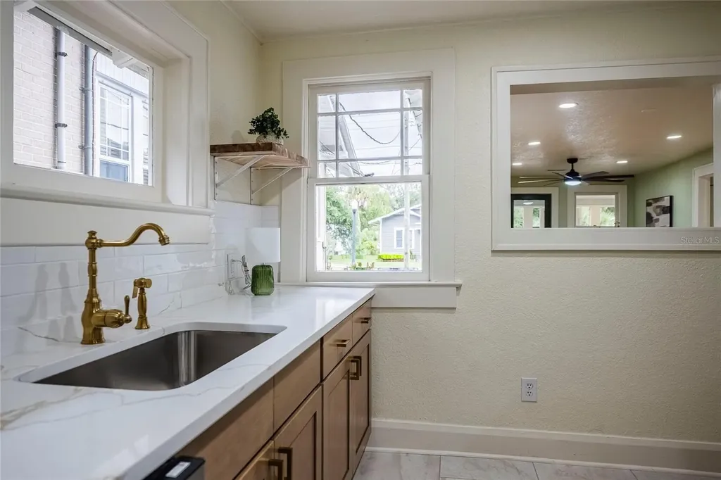 907 E Palmetto Street Lakeland FL 33801