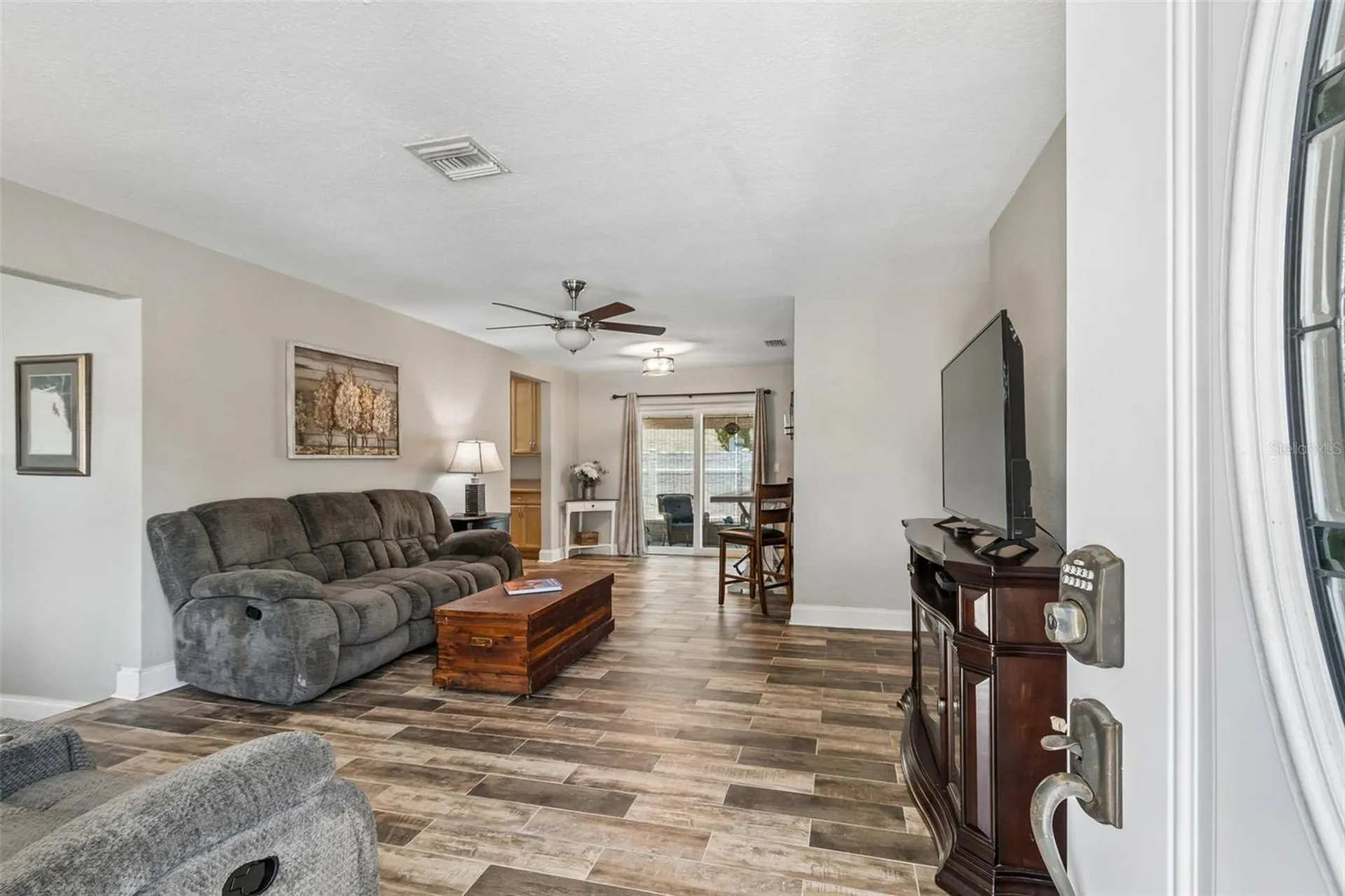 5598 14th Avenue N St Petersburg FL 33710