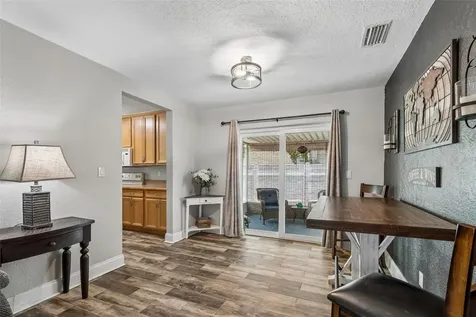 5598 14th Avenue N St Petersburg FL 33710