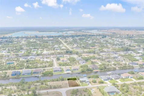 15424 Hennipen Circle Port Charlotte FL 33981