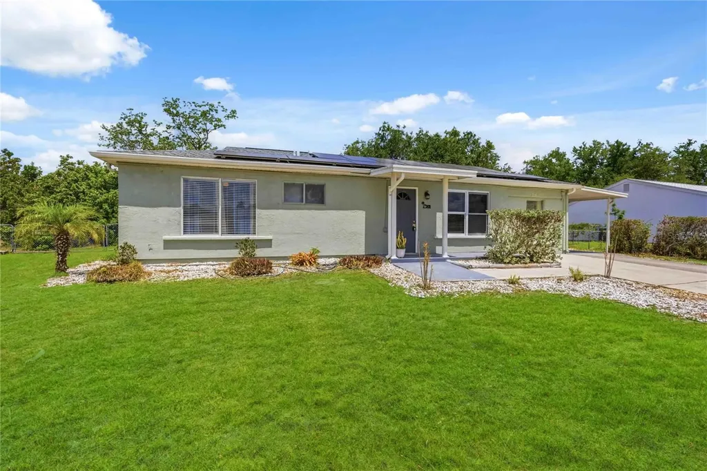 2419 Roxbury Circle North Port FL 34287