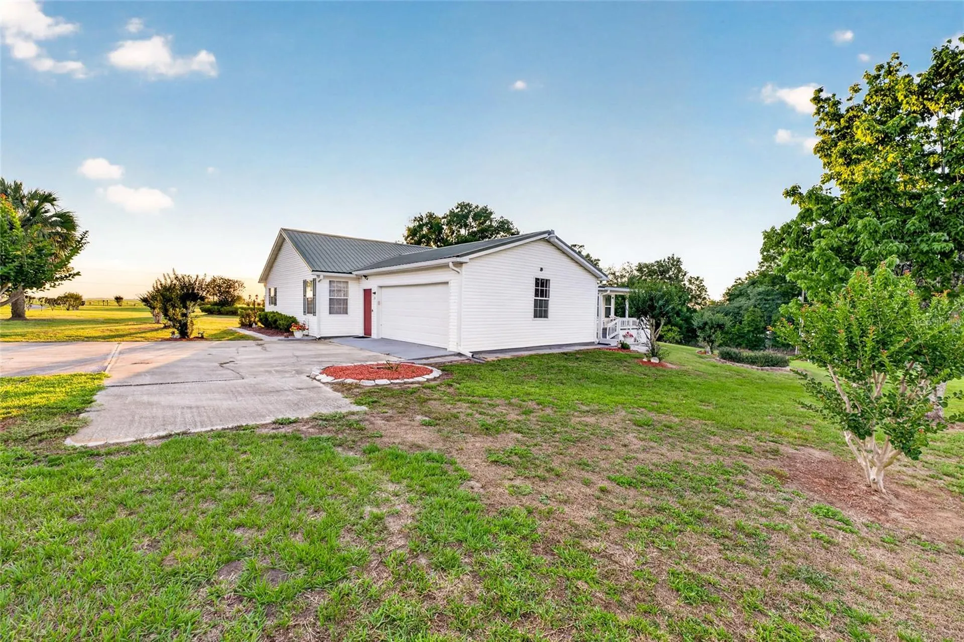 9712 Us Highway 301 Dade City FL 33525