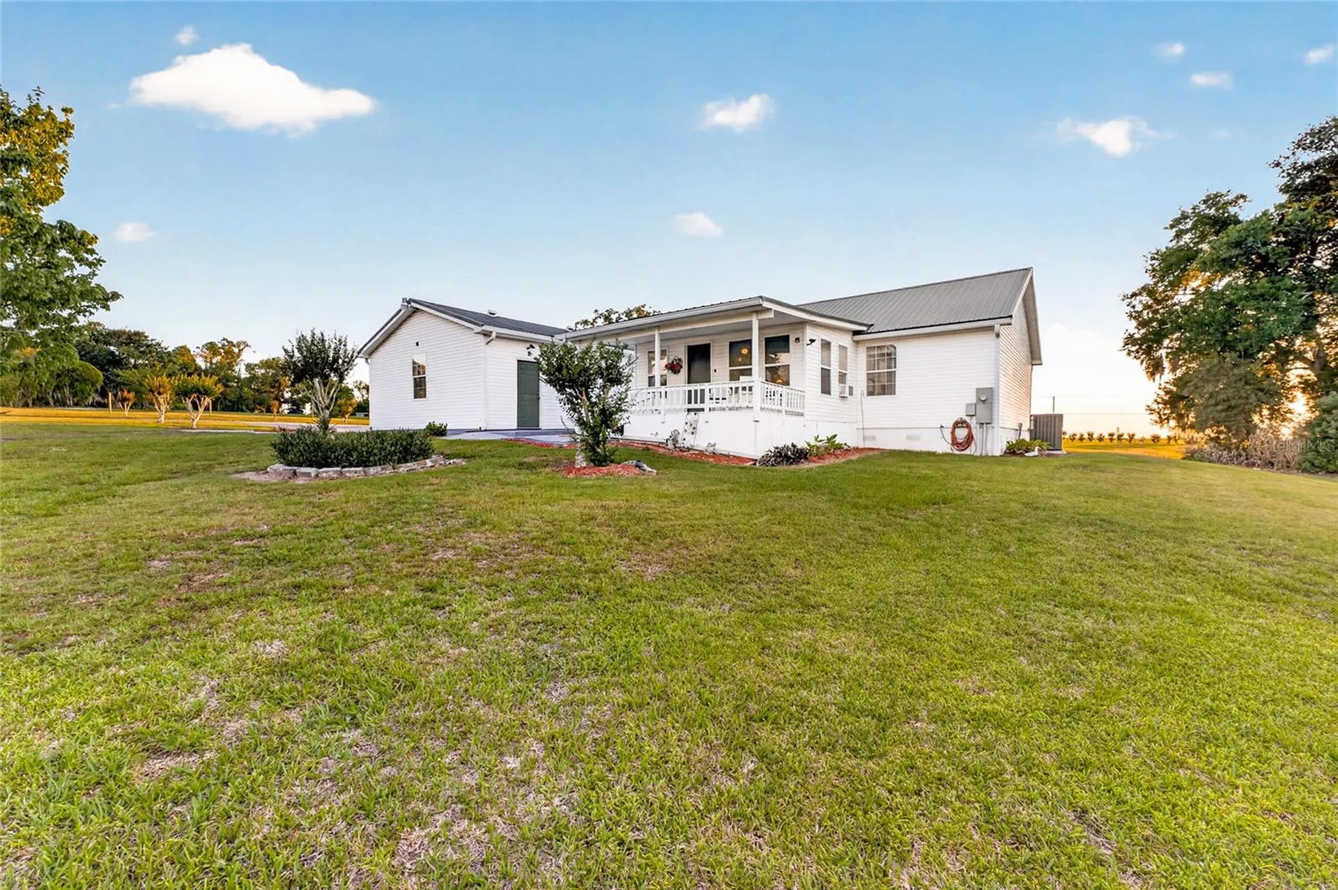 9712 Us Highway 301 Dade City FL 33525