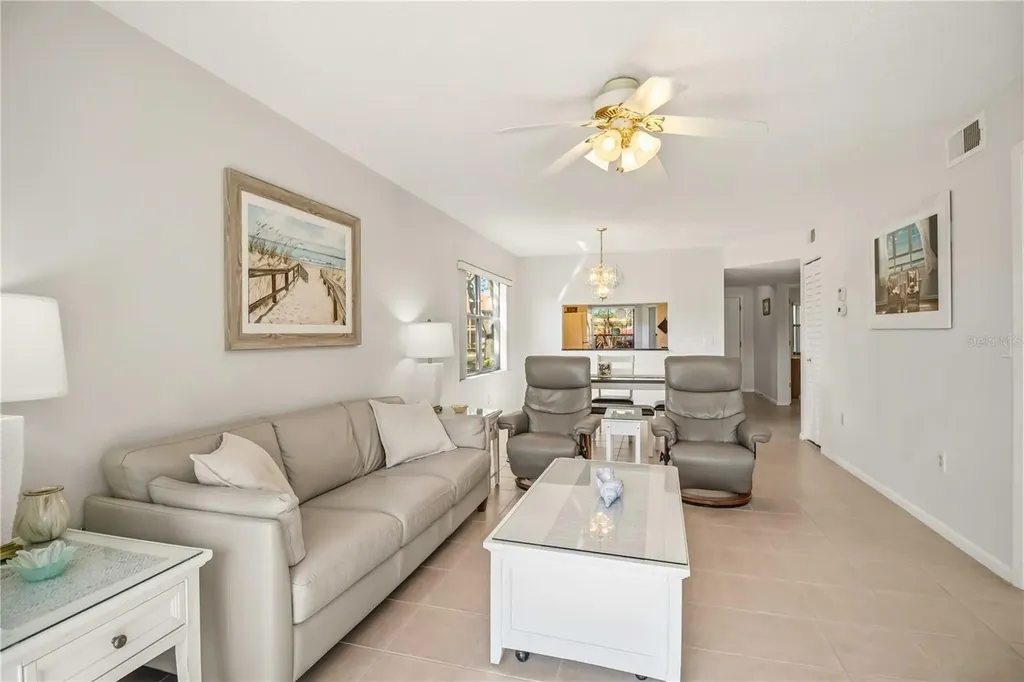 4420 W 46th Avenue W Bradenton FL 34210