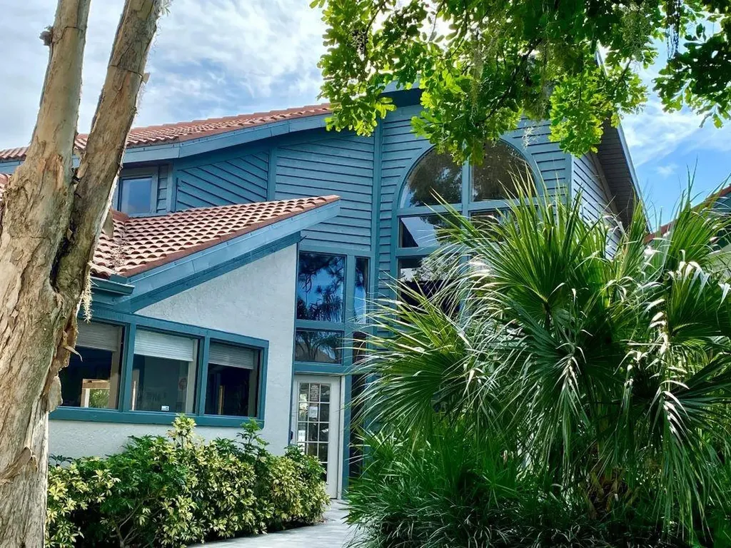 4420 W 46th Avenue W Bradenton FL 34210