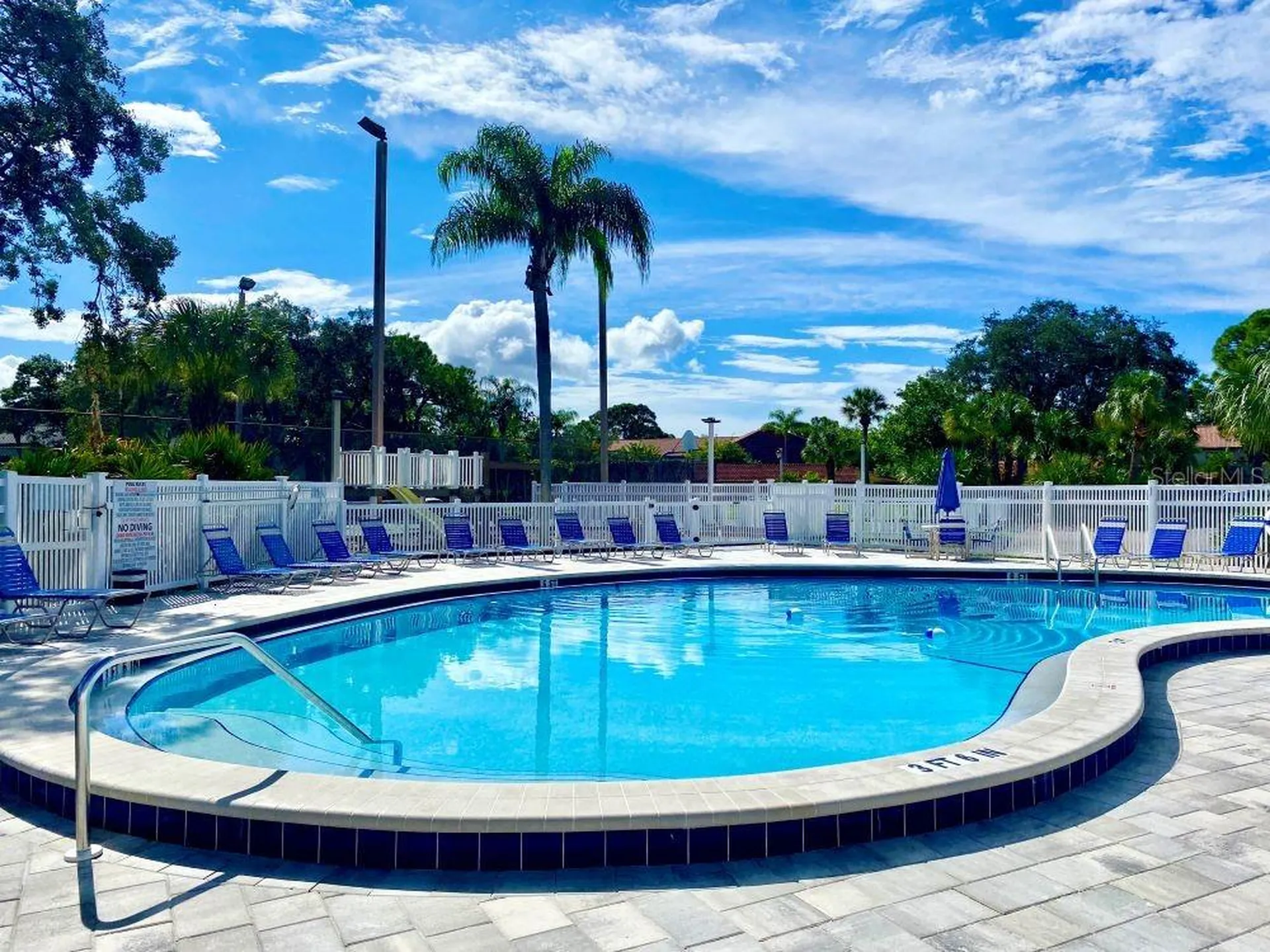4420 W 46th Avenue W Bradenton FL 34210