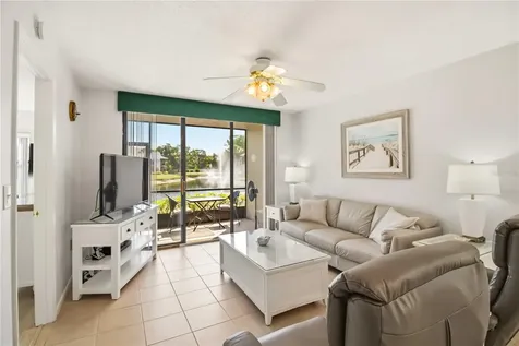 4420 W 46th Avenue W Bradenton FL 34210