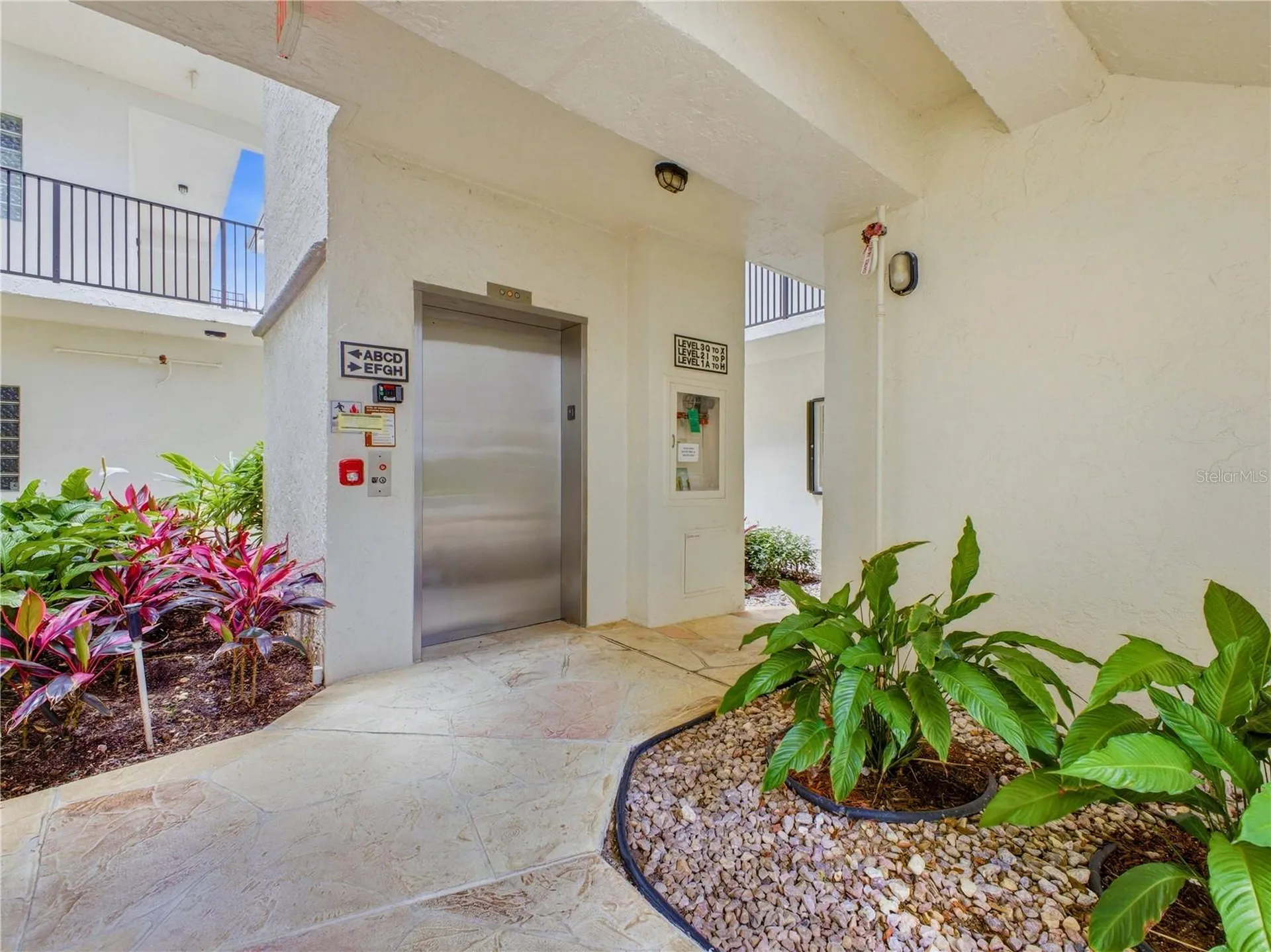 5157 Floria Way Boynton Beach FL 33437