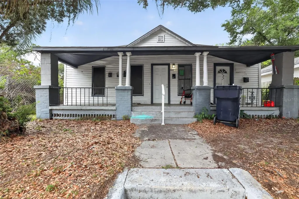 2930 N Tampa Street Tampa FL 33602