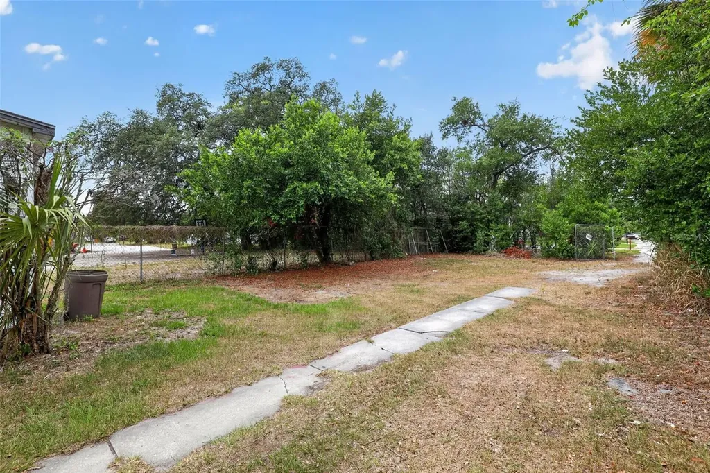 2930 N Tampa Street Tampa FL 33602