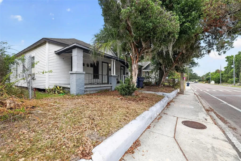 2930 N Tampa Street Tampa FL 33602