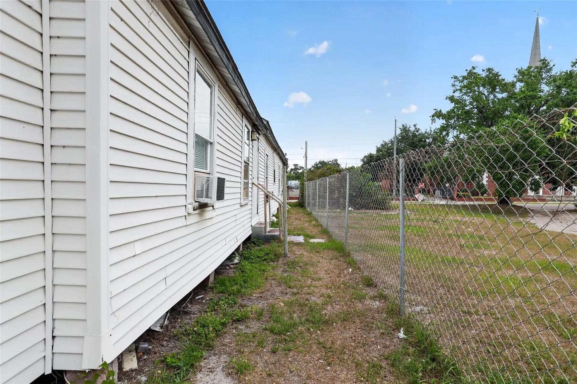 2930 N Tampa Street Tampa FL 33602