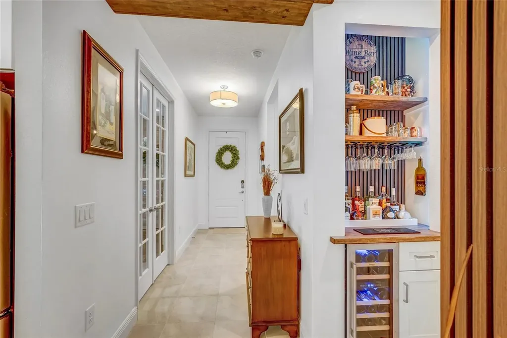 10233 Lake Wales Circle Sarasota FL 34241