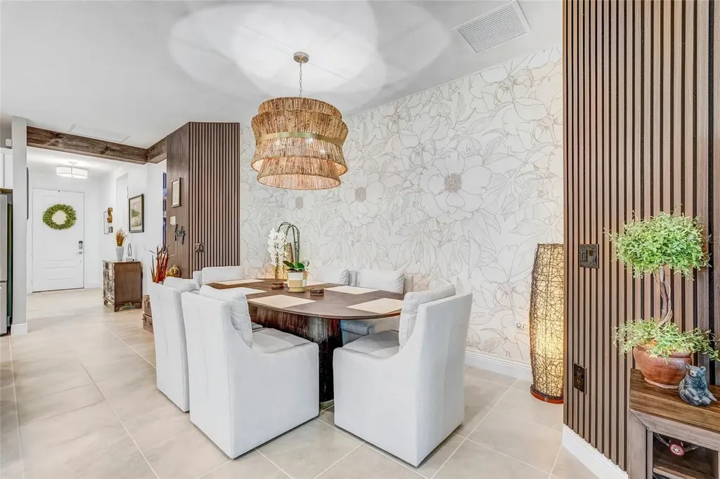 10233 Lake Wales Circle Sarasota FL 34241
