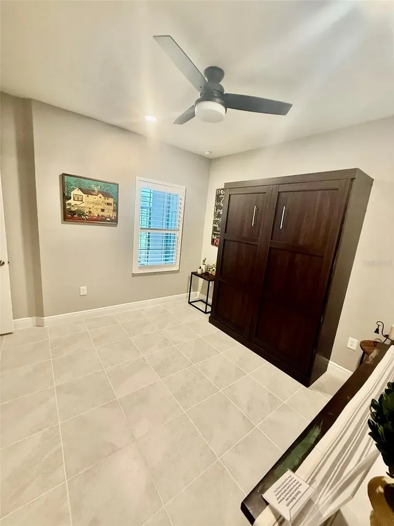 10233 Lake Wales Circle Sarasota FL 34241