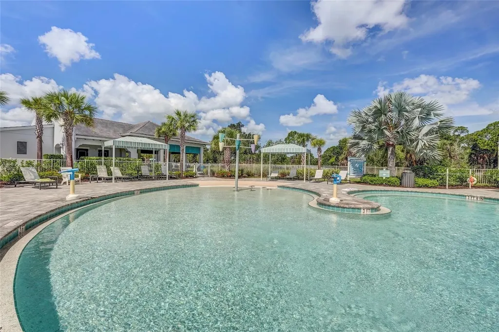 10233 Lake Wales Circle Sarasota FL 34241