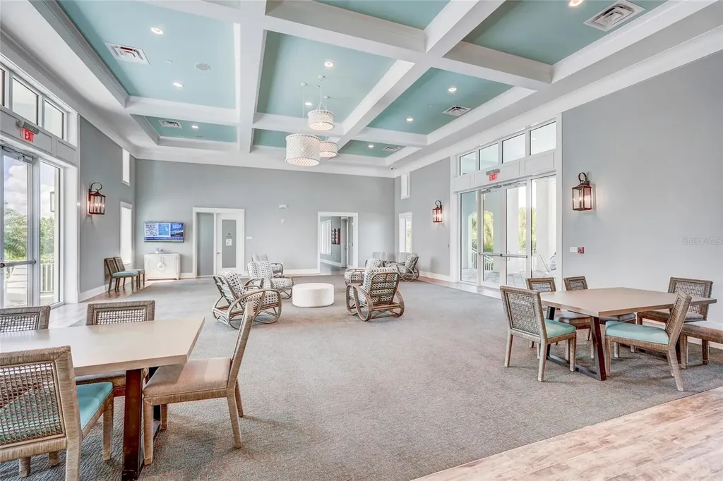 10233 Lake Wales Circle Sarasota FL 34241