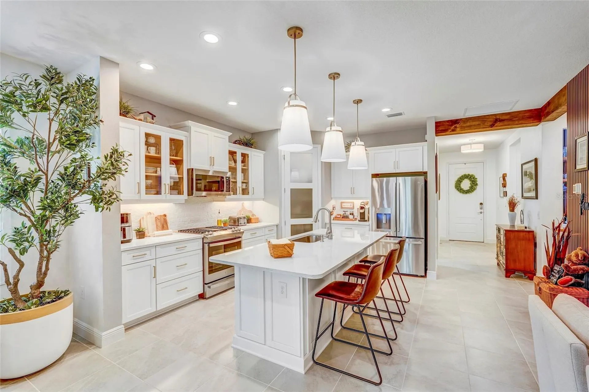 10233 Lake Wales Circle Sarasota FL 34241