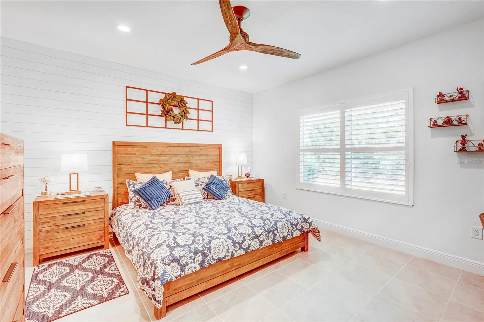 10233 Lake Wales Circle Sarasota FL 34241
