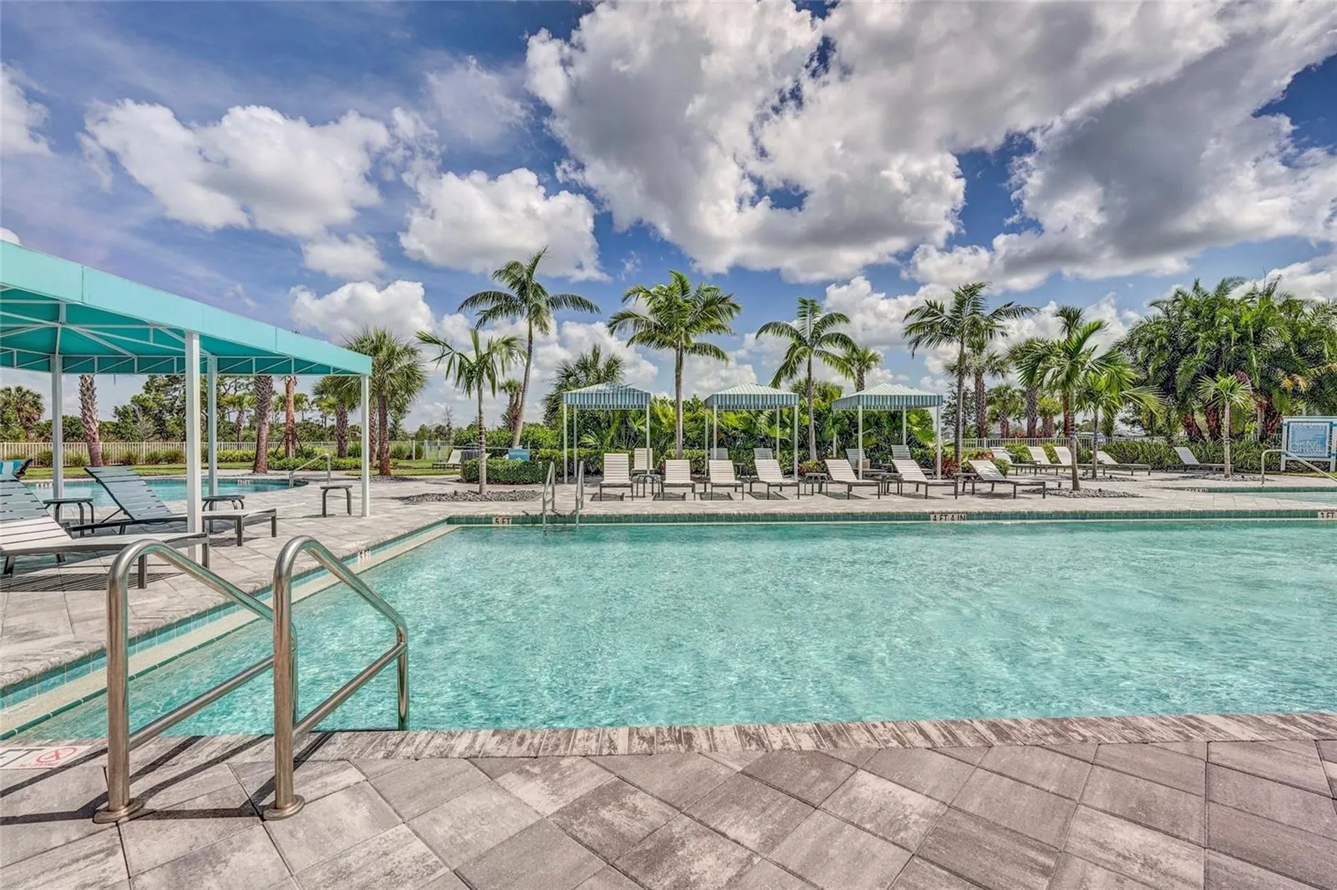 10233 Lake Wales Circle Sarasota FL 34241